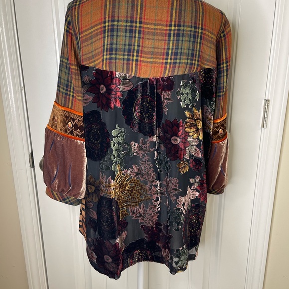 John Mark Multicolor Embroidered Plaid Top - Picture 6 of 11